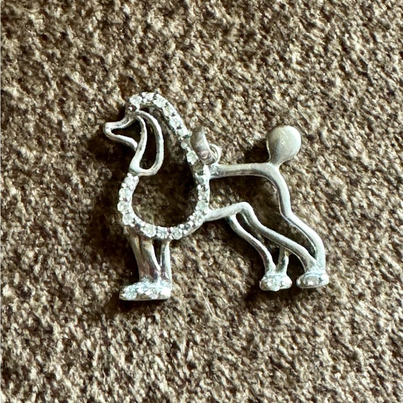 14kt White gold diamond poodle pendant - Picture 1 of 6